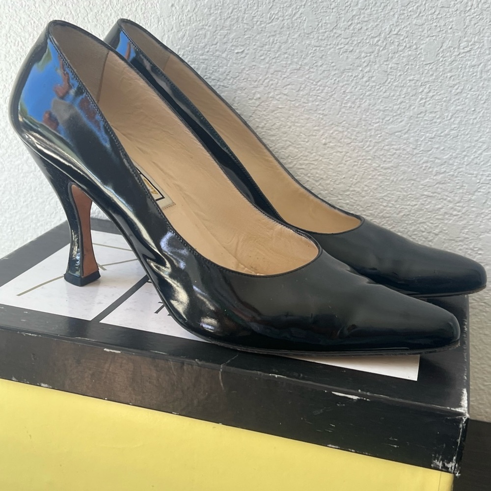 Todd Oldham Times Seven 9.5 heel